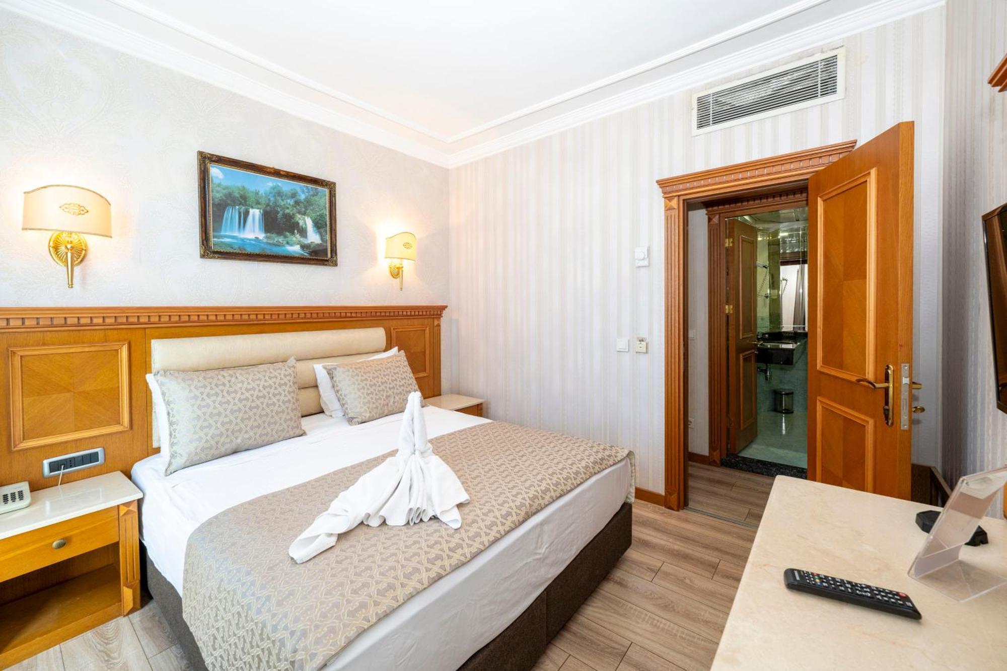 Dalan Otel Istanbul Exteriör bild